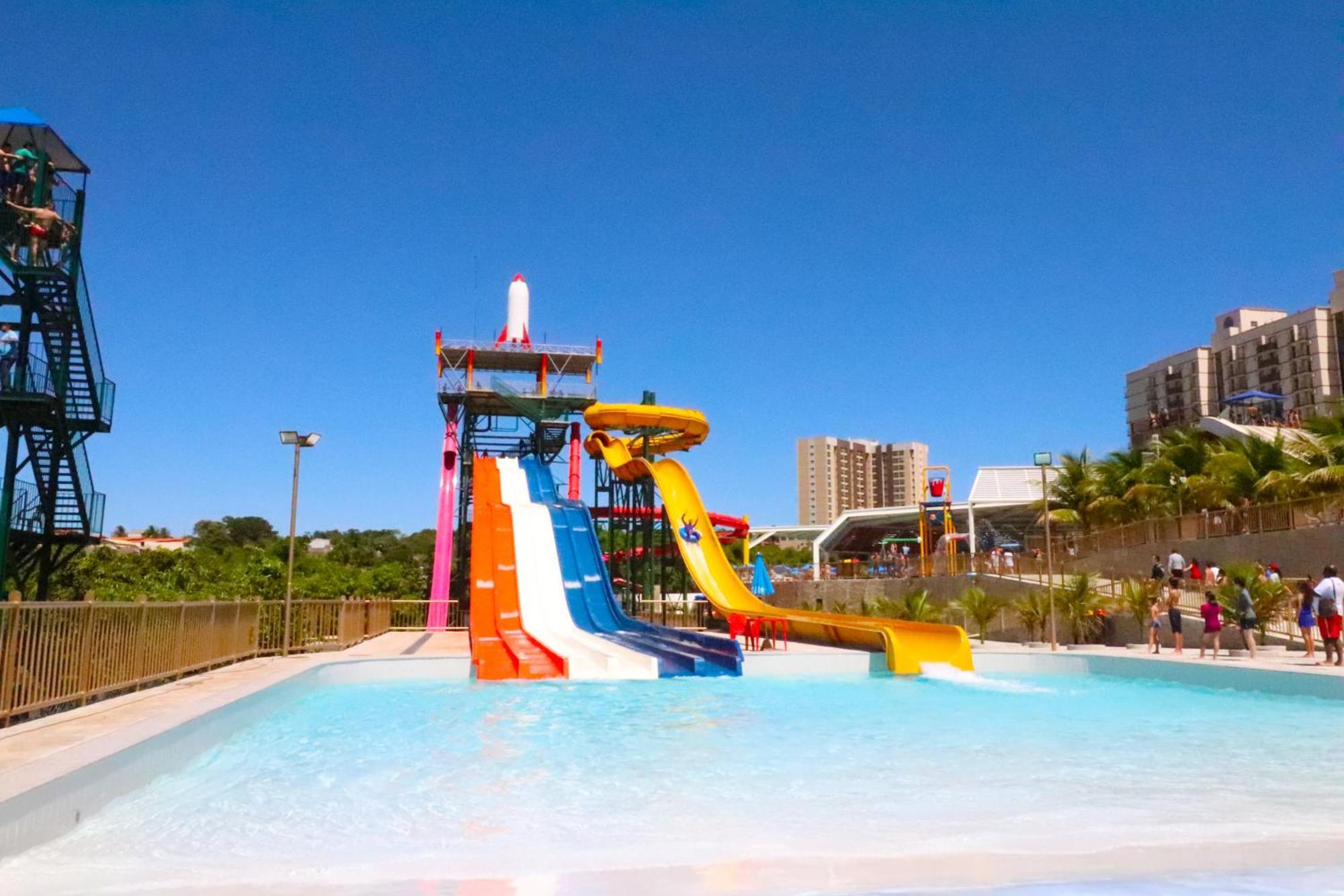 Spazzio Diroma Com Acesso Ao Acqua Park, Splash E Slide กัลดัสโนวัส ภายนอก รูปภาพ