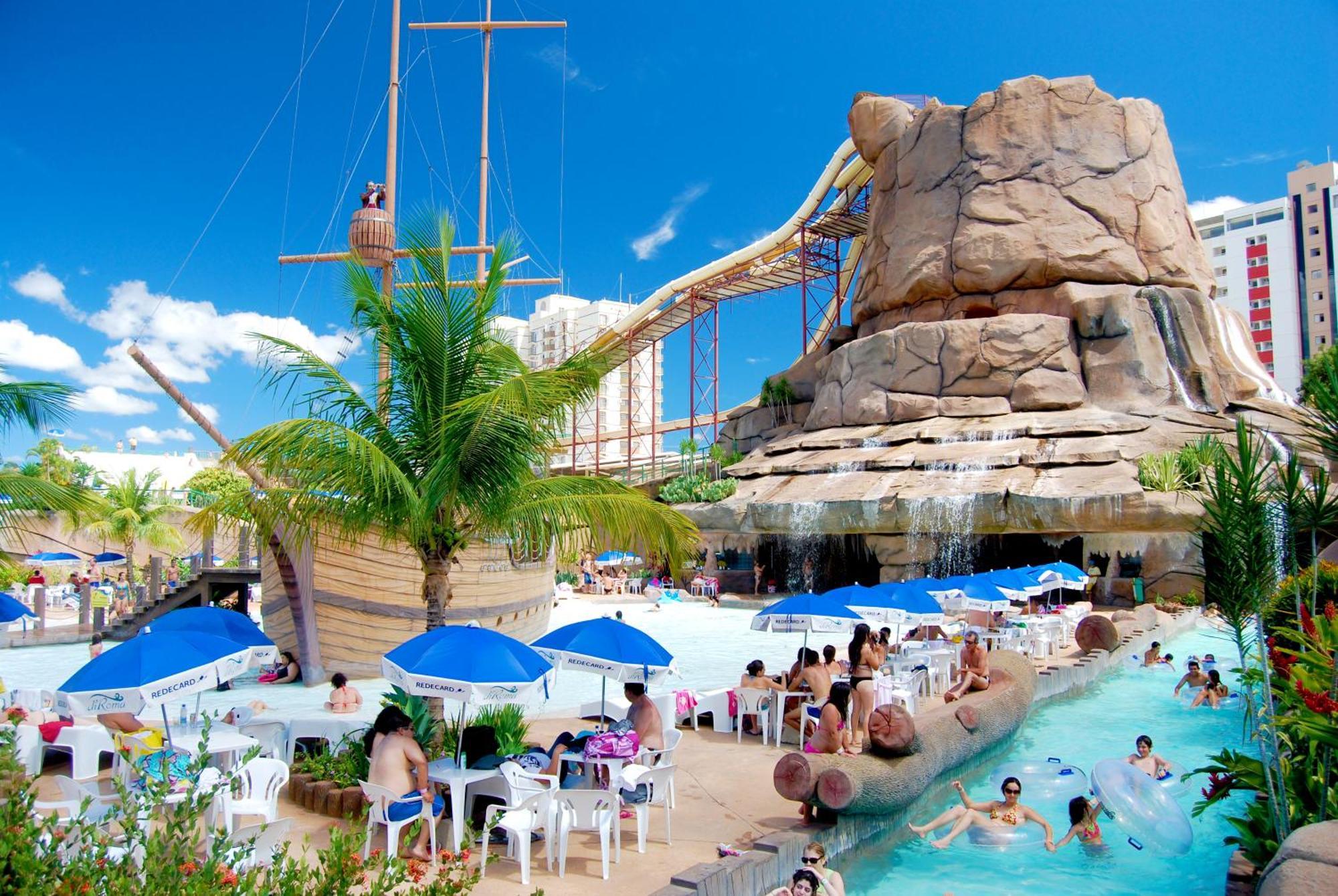 Spazzio Diroma Com Acesso Ao Acqua Park, Splash E Slide กัลดัสโนวัส ภายนอก รูปภาพ